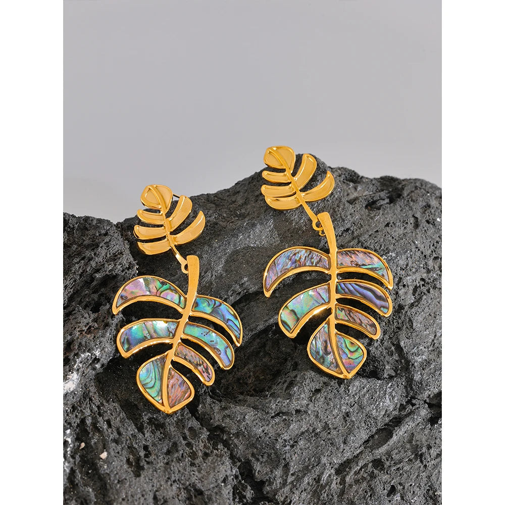 18k Gold Plated Drop Dangle Earrings - Leaves Earrings 18k Gold Plated Drop Dangle Earrings - Leaves Earrings